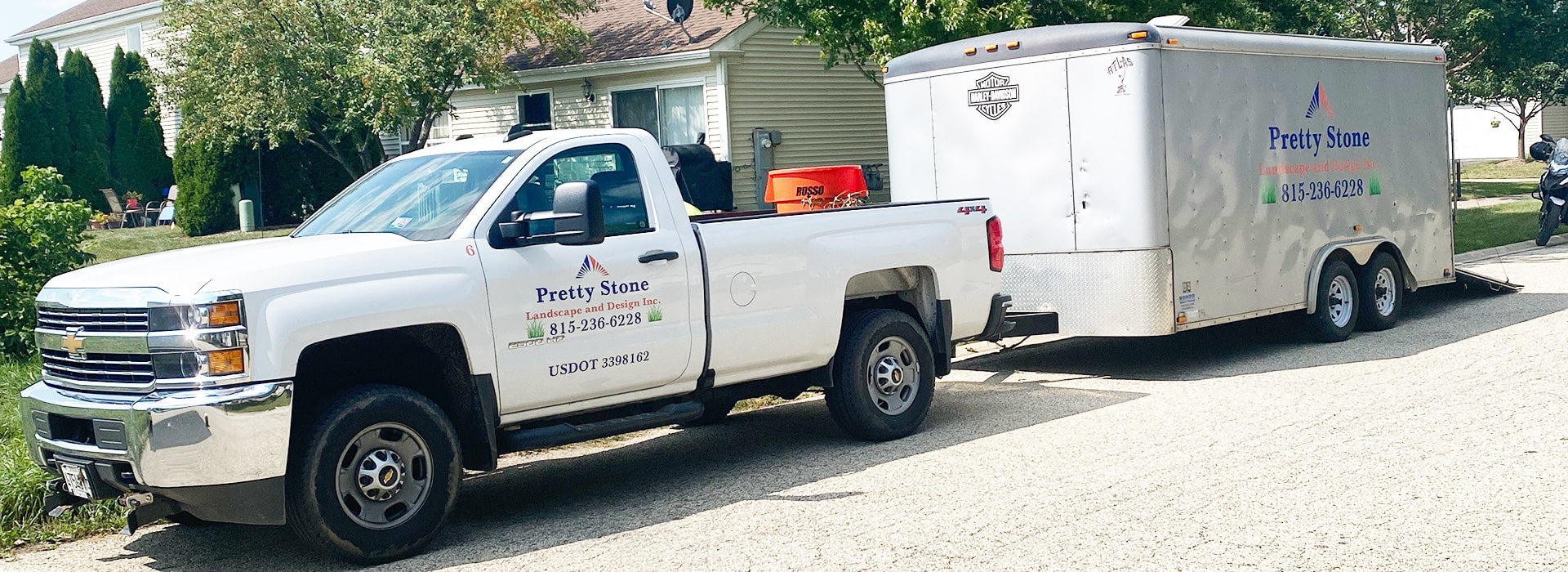 Land Scaping in Harvard IL